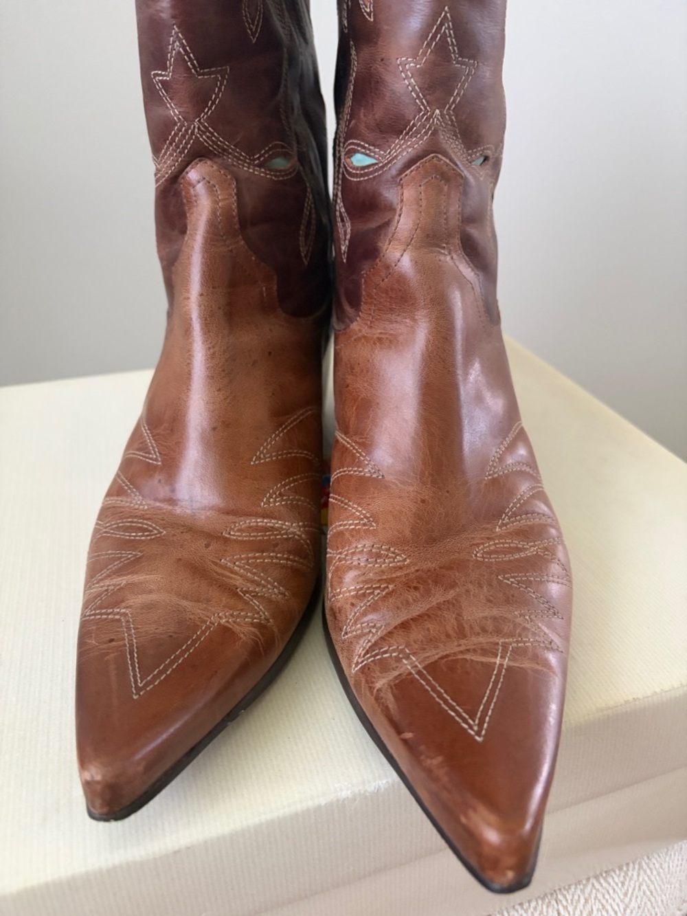 Matisse Brown Leather Pointed-Toe Western Boots - Picture 2 of 10